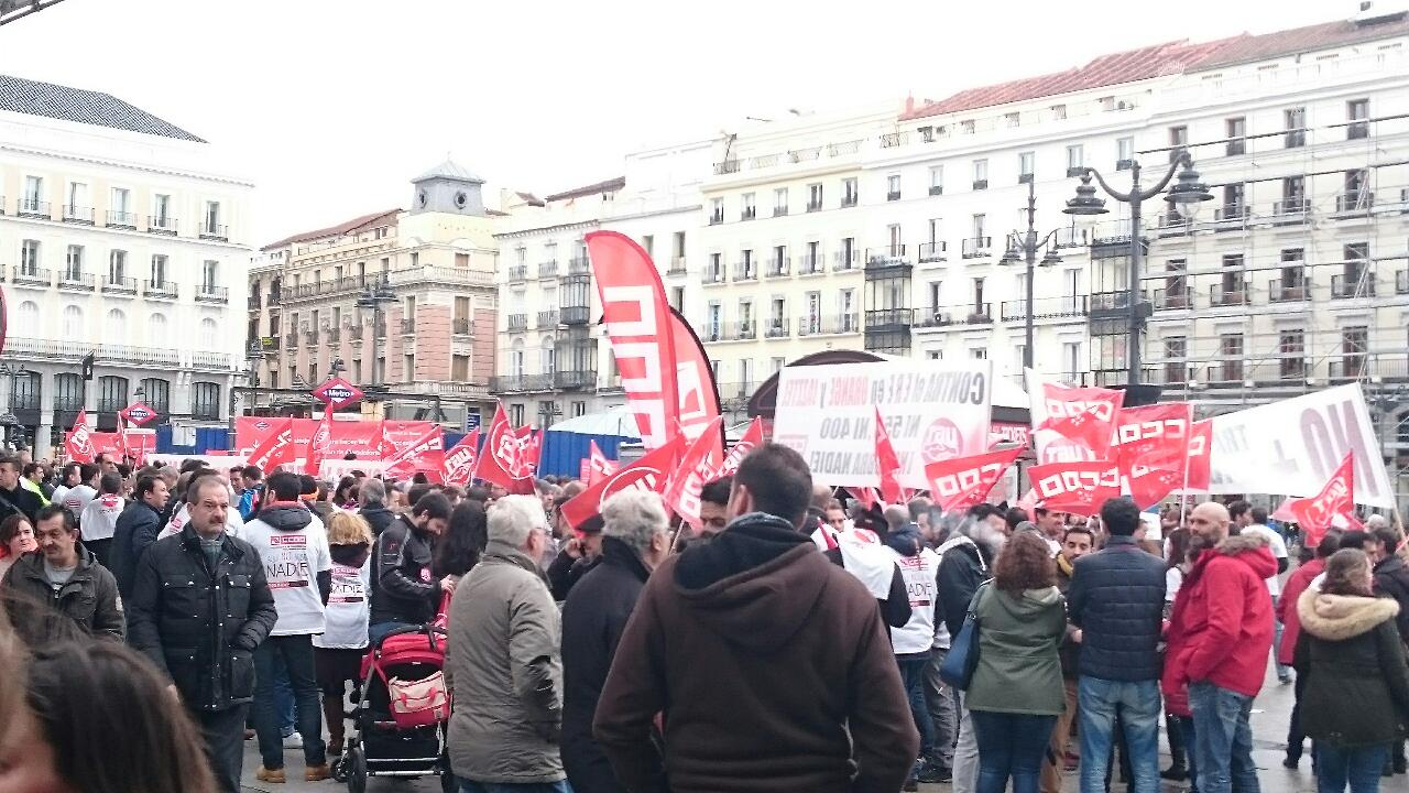 Manifestacion contra el ERE en Orange Foto1